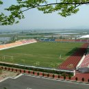 숨겨진 한국의 아름다운 축구장 TOP10... 우리 난우에 새로만들어진 잔디구장도 이 이상이 될것이라고 믿습니다. 이미지