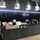 써니컨테이너 | 전주 팔복예술공장 써니 카페-폐공장 내부의 새로운 변신 편