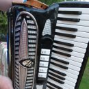아코디언 이미지