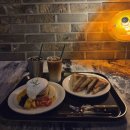 알로하 토스트랑 커피랑 | 진주 시내 커피 연유토스트 맛집 알로하커피 방문후기