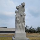 독립유공자 추모탑 이미지