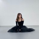 발레 배우면서 다리찢기로 고통받는 러블리즈 이미주.gif 이미지