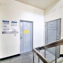중앙상가 건물외부 화장실 이미지