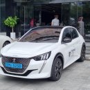 KG모터스(365타이어마트) | 푸조 e-208 GT 안팎 둘러본 후기
