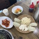 GS25 삼보동래점 | [부산 동래구] 온천장 깃발집 국수전골ㅣ블루리본 맛집 '어미역국수전골' 솔직후기(feat. 이북식 닭무침)