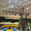 현대백화점 앞 교통섬 | 중동 현대백화점 공룡 대발이 안전 어드벤처 후기