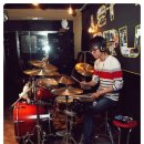 드럼연주B 이미지