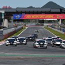 차와 타이어 이미지