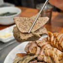 삼대족발 연신내점 | 연신내 보들이족발｜서비스로 순대가 나오는 노포 맛집