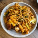 돈치킨 - 안성시 대학9길 16 | [수원] 인계동 치킨 맛집 돈치킨 인계점, 바블링 골트 치킨 솔직 후기!