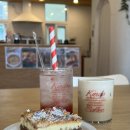 엄마랑 수다 타임 🎉 침산동 카페 &lt;카인즈 커피&gt; 후기! 분위기부터 맛까지 완벽 ☕️🍓