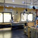 룩앳미안경원 이미지