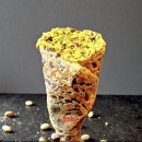 단비 | 홍대 생딸기 크레페 맛집 / 저스트단비 후기