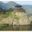 계곡이 있는 풍경 이미지