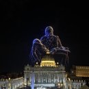 바티칸 성베드로 대성당 상공에서 드론으로 미켈란젤로 피에타 상 재현 이미지