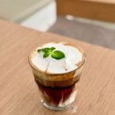 카페 어스 이미지