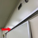 용산-현장-968 | 부천 공장 내부 조립식 판넬 슬라이딩 도어 레일 롤러 교체 시공