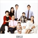 교회 장로님 가족의 행복한 광주가족사진을 스마일 스튜디오에서 함께 하셨습니다. (광주가족사진 잘찍는 스마일 스튜디오^^) 이미지