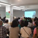 향기나는 작은도서관 이미지