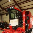 가평한우연합회 생균제사업장 | [자주식 베일러] 앞세운 가평군 한우 연합회 축산 현대화 시동