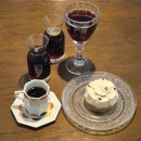 커피 레귤레이션 카페메뉴  - Dessert | 홍대 데이트 카페! 디저트와 커피가 어우러지는 곳 이미커피 방문 후기(홍대 필터 커피 맛집)