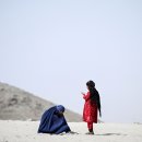 탈레반의 5년 통치로 아프가니스탄은 기아, 억압, 그리고 길을 잃은 세대라는 위기에 직면해 있습니다. 이미지