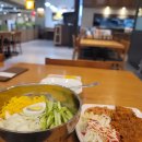 뉴코아아울렛 앞 - 우 이미지