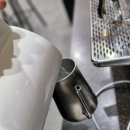 커피바리스타의 홈카페 이미지