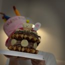 마법에 걸린 개구리왕자 | 부산 전포 레터링 케이크 1순위 추천! 서면 전포 케이크 맛집 '크로하우스'에서 준비한 특별한 생일 파티 🎂