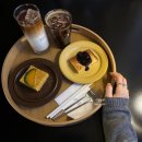더비개러지 | 행궁동 빈티지/ 개러지아카이브/ 몽상가옥/ 데일리룩/ 데이트