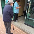 뉴데이라이프 | 계단리프트 설치 후기 | 청주 2층 상가주택 실내 곡선형, 90대 아버님 데이케어 선생님도 반한 이유