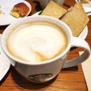 용아로L | 온라인마케팅수업 여정을 돌아보며 비오는 날 즐기는 라떼 한잔 스타벅스 광주산정DT점