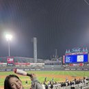 어제 쇼트트랙 김아랑과 함께 KT Wiz 직관한 아기맹수 김시현 셰프 이미지