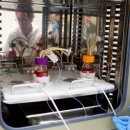 생명 살리고 환경도 복원하는 ‘바이오잉크’ 바이오잉크는 3D 바이오프린팅 원료… 의료·환경 분야에 활용 이미지