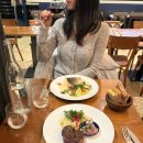 Lily in paris 🇫🇷🍴🎠1~2
