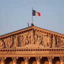 Débat sur l’aide à mourir : les responsables religieux de France alertent s 이미지