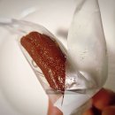 한생각 | 품절될 만하네요! 한 번 먹으면 계속 생각나는 '구쁘당' 구멍약과 후기