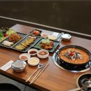 삼돌집 이미지