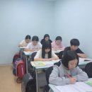 튼튼영어마스터에이탑스영어학원 | [신기초영어학원] 영어 성패는 단순 암기가 아니라 튼튼영어마스터 에이탑스학원에서 다지는 귀와 입이...
