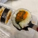 명륜진사갈비 신촌점 | 맛집) 미국에서 핫하다는 냉동 김밥 먹어봤어요. 고기가 신선한 명륜 진사 갈비 신촌점 후기