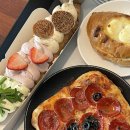 카페 반월 | [내돈내산]반월 애견동반 카페 후기 전철이 지나가는 안산 리모트플레이스의 매력!