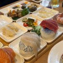 서서자는물고기 이미지