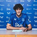 [오피셜] 에버튼, 메를린 뢸 2025/26시즌 한 시즌간 임대 이적으로 영입 / 이적 옵션 포함 (+뢸 &amp; 모예스 소감) 이미지