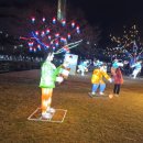 도시철도 동래역 4번출구 밑 둔치 | 부산 온천천 빛축제 야경 후기｜데이트·가족 산책 코스 추천