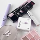 월드헬스21 | 연말 홀리데이 MOTD 글리터 메이크업 오프라 하이라이터 아웃오브디스월드