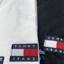 TOMMY JEANS 패치 로고 반팔 티셔츠 2 종 새상품 이미지