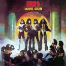 오늘의 음악사, 4월 18일: Love Gun의 회상 이미지