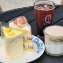 수완동 왕버들 | 광주 디저트 맛집 수완지구 대형카페 크림집 빵순이 필수 코스 주차장 넓은 곳