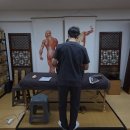 에이케이요가연구센터 | 강남 서초마사지 고관절찝힘 뉴비본 역노화연구센터에서 바로잡은 솔직 후기