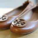 토리버치 레바 텀블드 레더 플랫 - Tory Burch Reva Tumbled Leather size6 - Royal Tan(카멜색) 사이즈 230~235 이미지